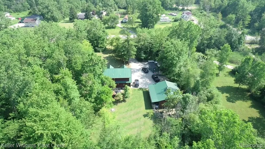 5104 Ravenswood Road Kimball Township MI 48074
