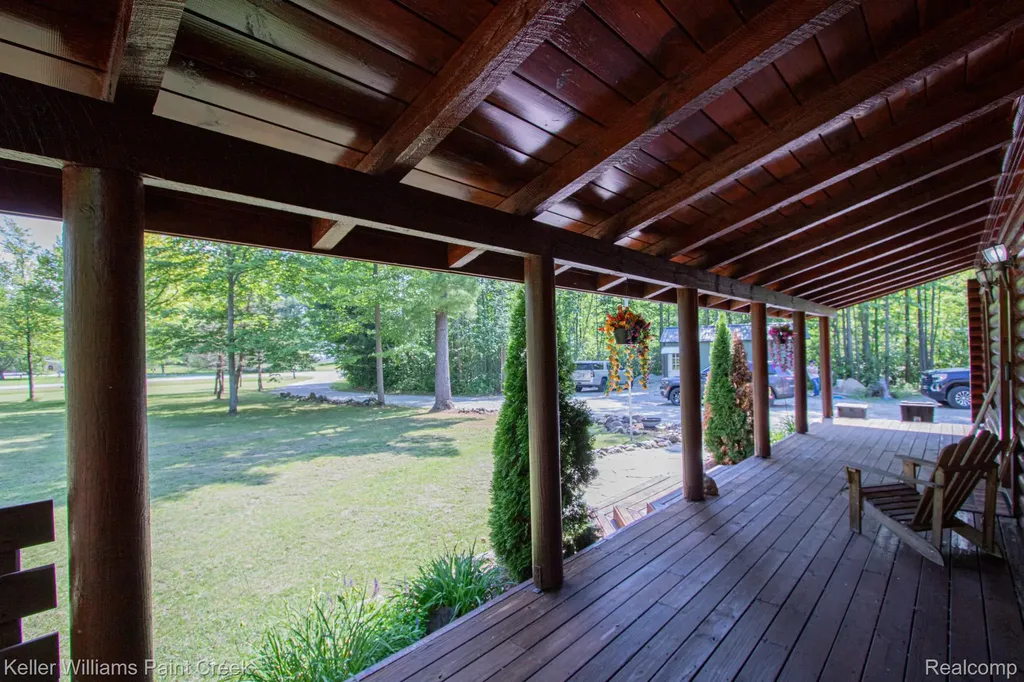 5104 Ravenswood Road Kimball Township MI 48074