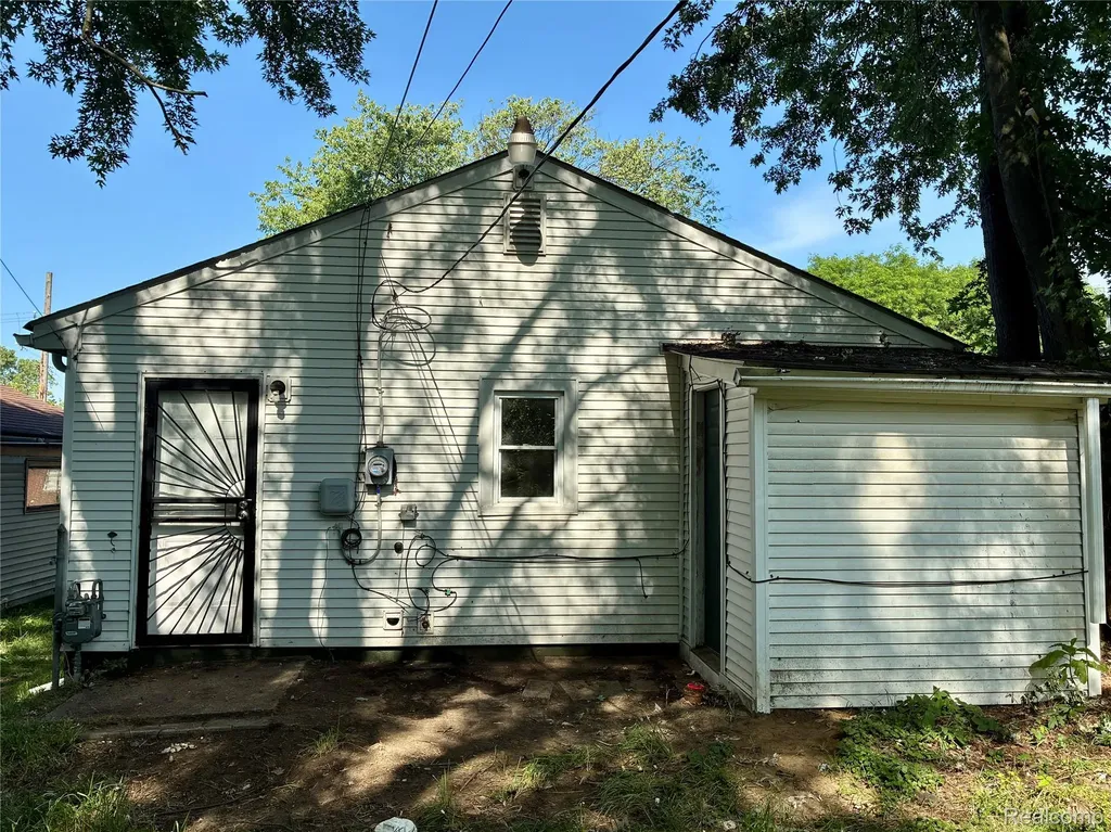 14024 Lamphere Street Detroit City MI 48223