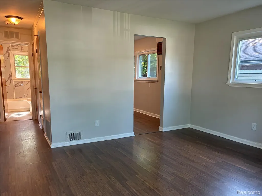 14024 Lamphere Street Detroit City MI 48223