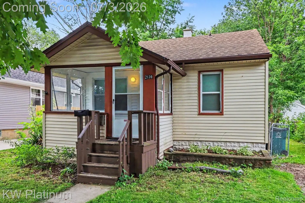 2139 Romeo Street Ferndale City MI 48220