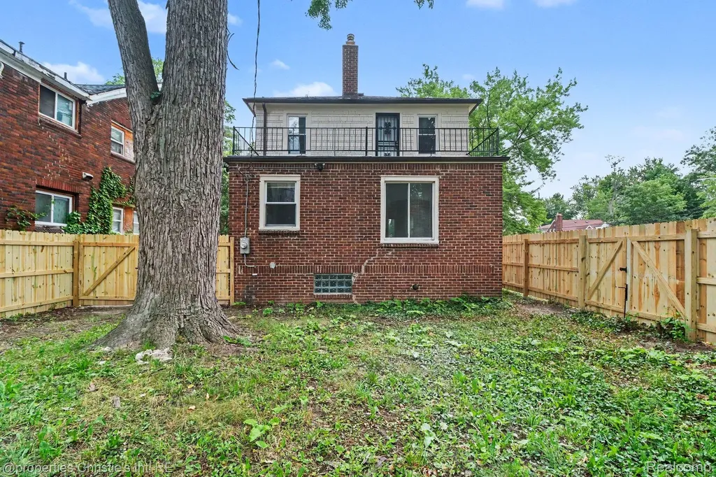 5911 Yorkshire Road Detroit City MI 48224