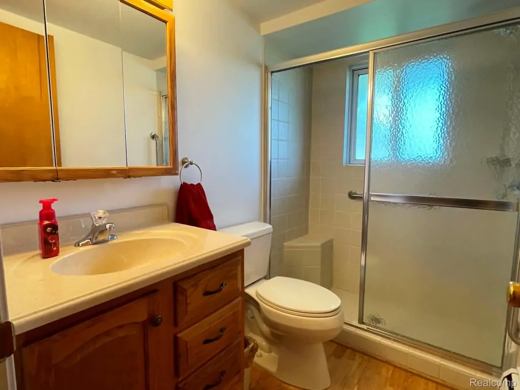 26965 Milford South Lyon City MI 48178