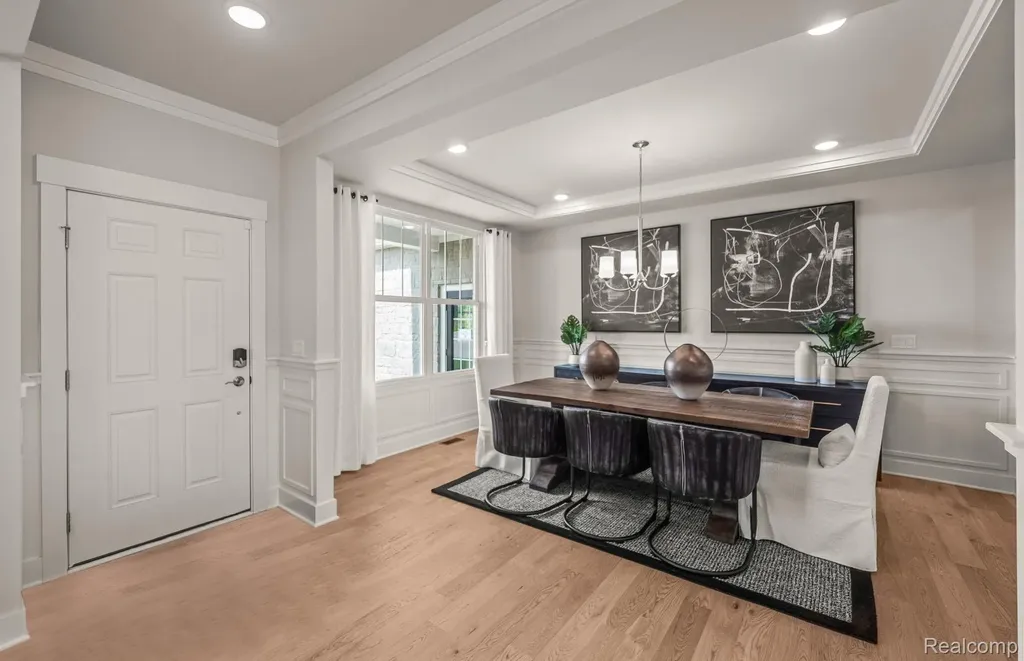 22546 Pondview Drive Macomb Township MI 48042