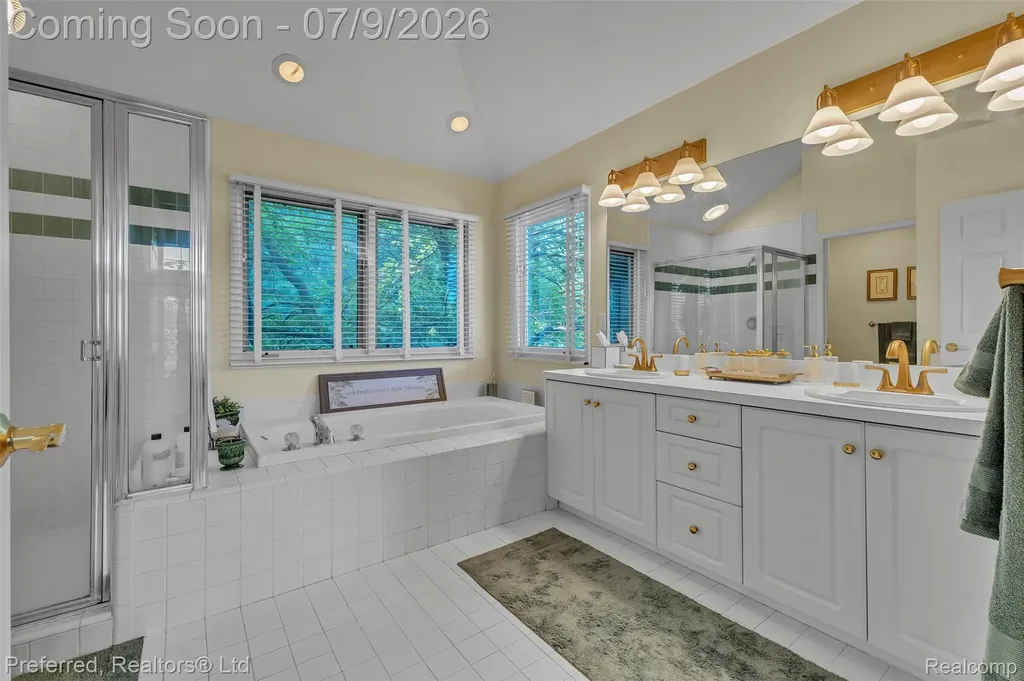 17649 Rolling Woods Circle Northville Township MI 48168
