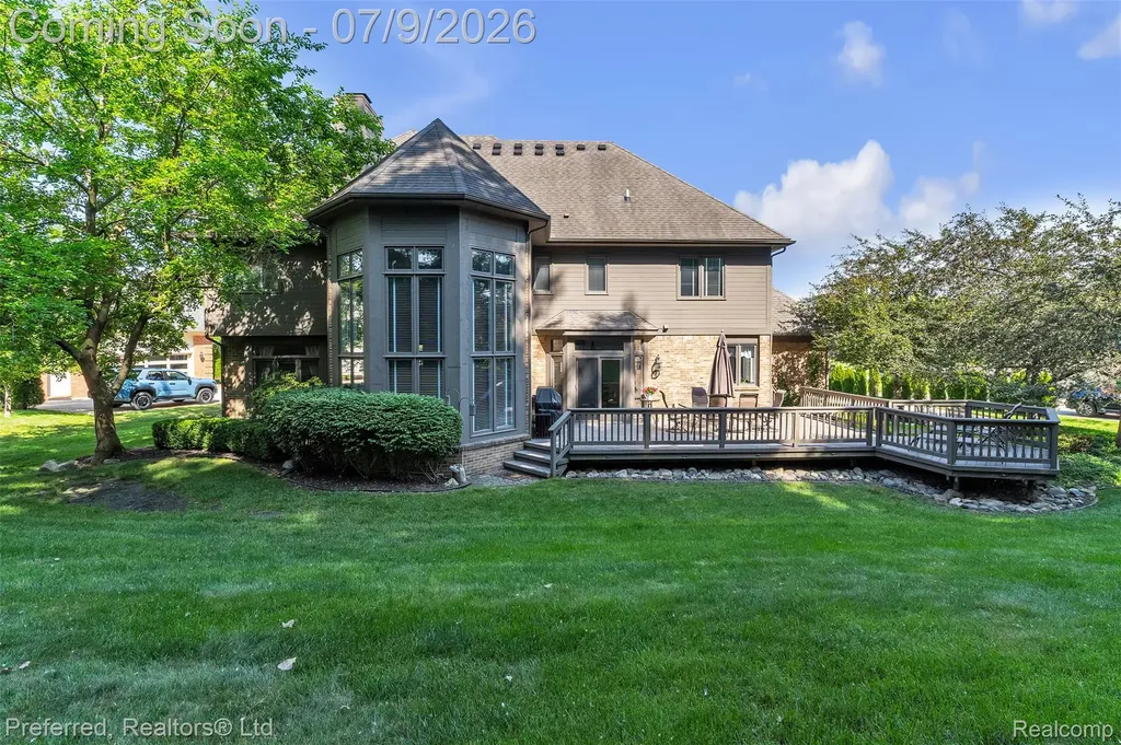 17649 Rolling Woods Circle Northville Township MI 48168