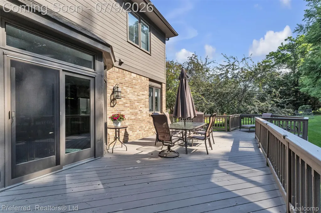 17649 Rolling Woods Circle Northville Township MI 48168