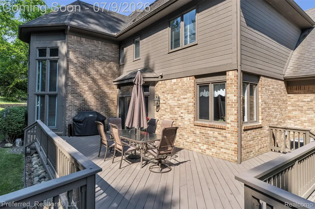 17649 Rolling Woods Circle Northville Township MI 48168