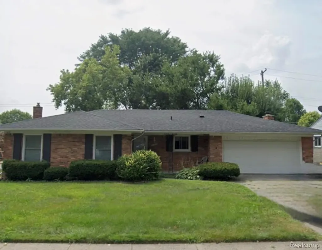 31335 Rayburn Street Livonia City MI 48154