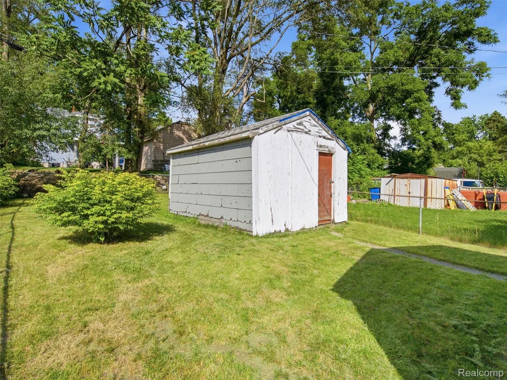 808 Corwin Court Pontiac City MI 48340