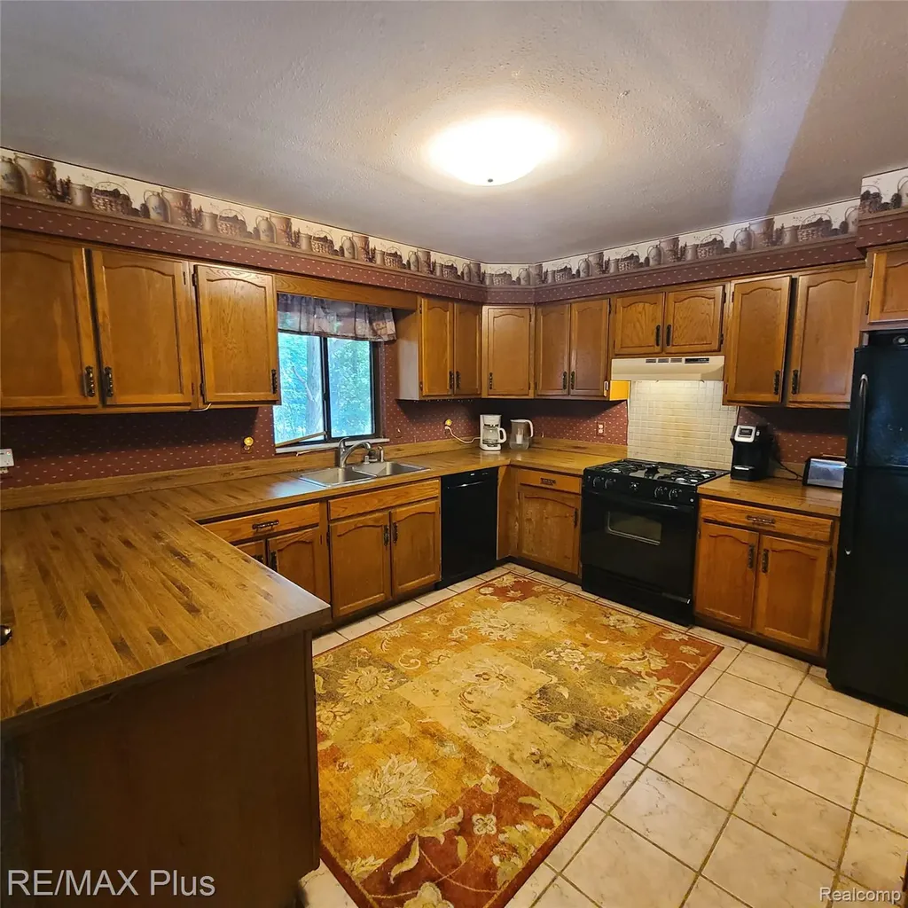 10120 Nimphie Road Tyrone Township MI 48430
