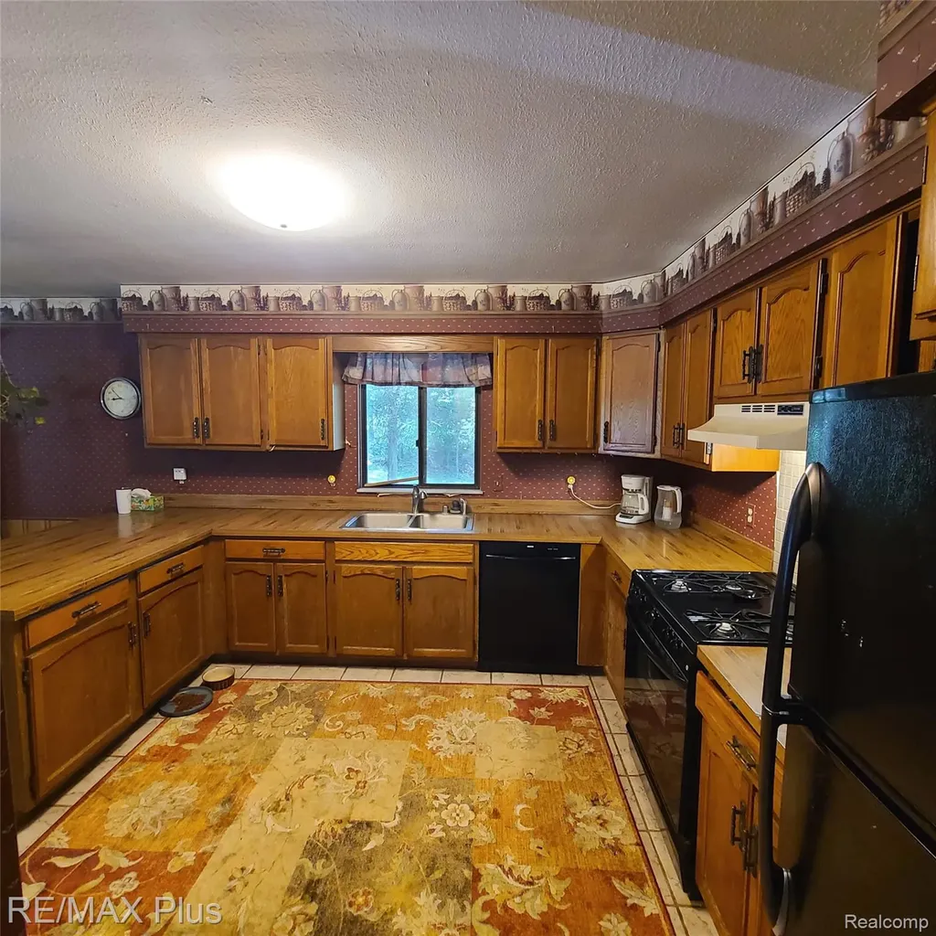 10120 Nimphie Road Tyrone Township MI 48430