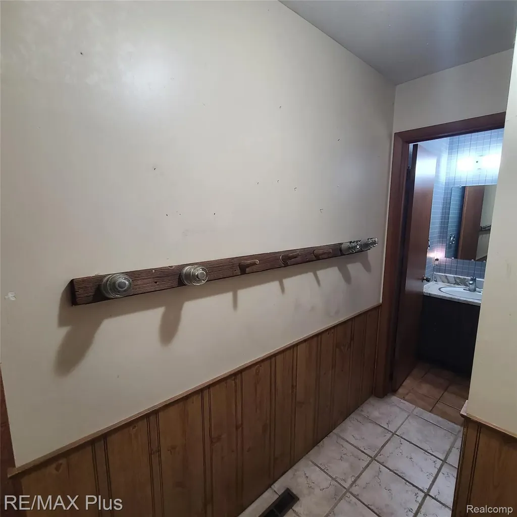 10120 Nimphie Road Tyrone Township MI 48430