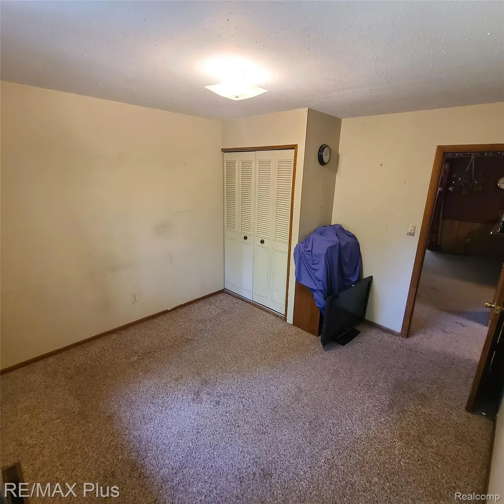10120 Nimphie Road Tyrone Township MI 48430