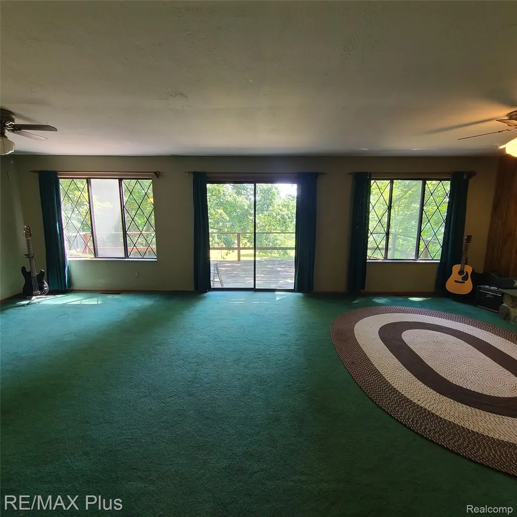 10120 Nimphie Road Tyrone Township MI 48430