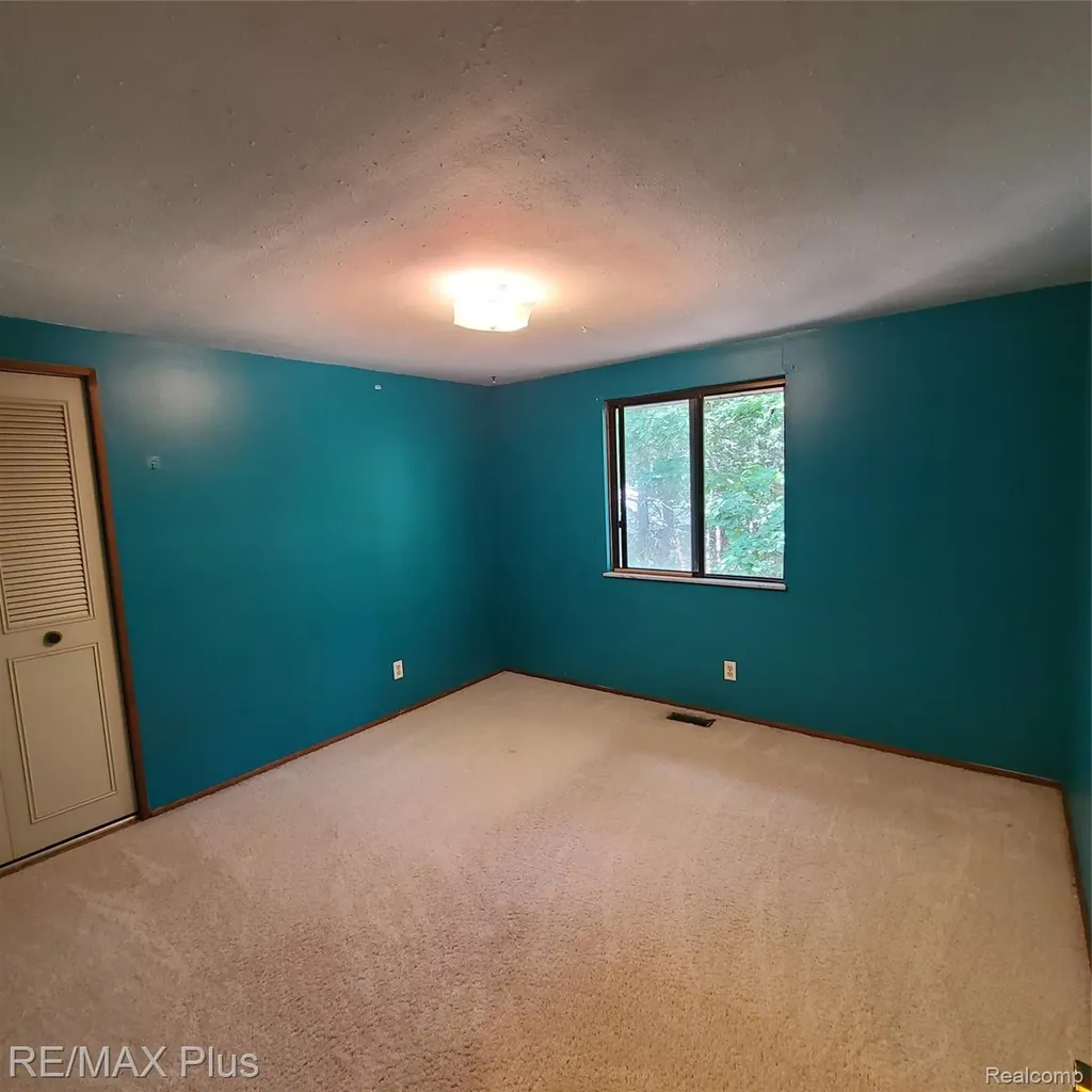 10120 Nimphie Road Tyrone Township MI 48430