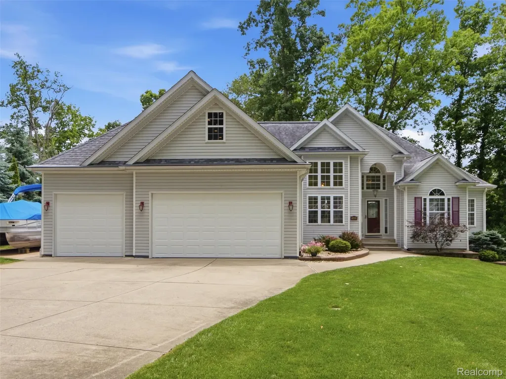7495 Kovacs Drive Argentine Township MI 48451