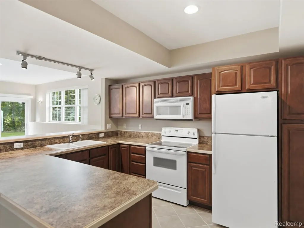 7495 Kovacs Drive Argentine Township MI 48451