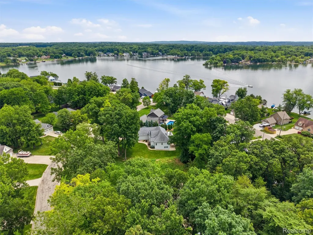 7495 Kovacs Drive Argentine Township MI 48451