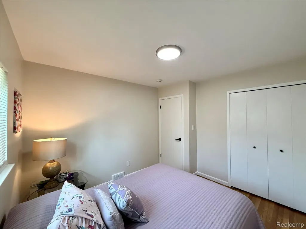 39909 Lynn Street Canton Charter Township MI 48187