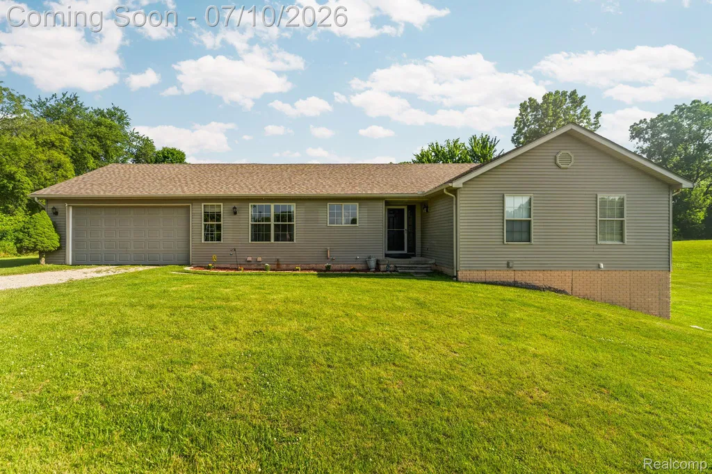 3144 N Nicholson Road Handy Township MI 48836