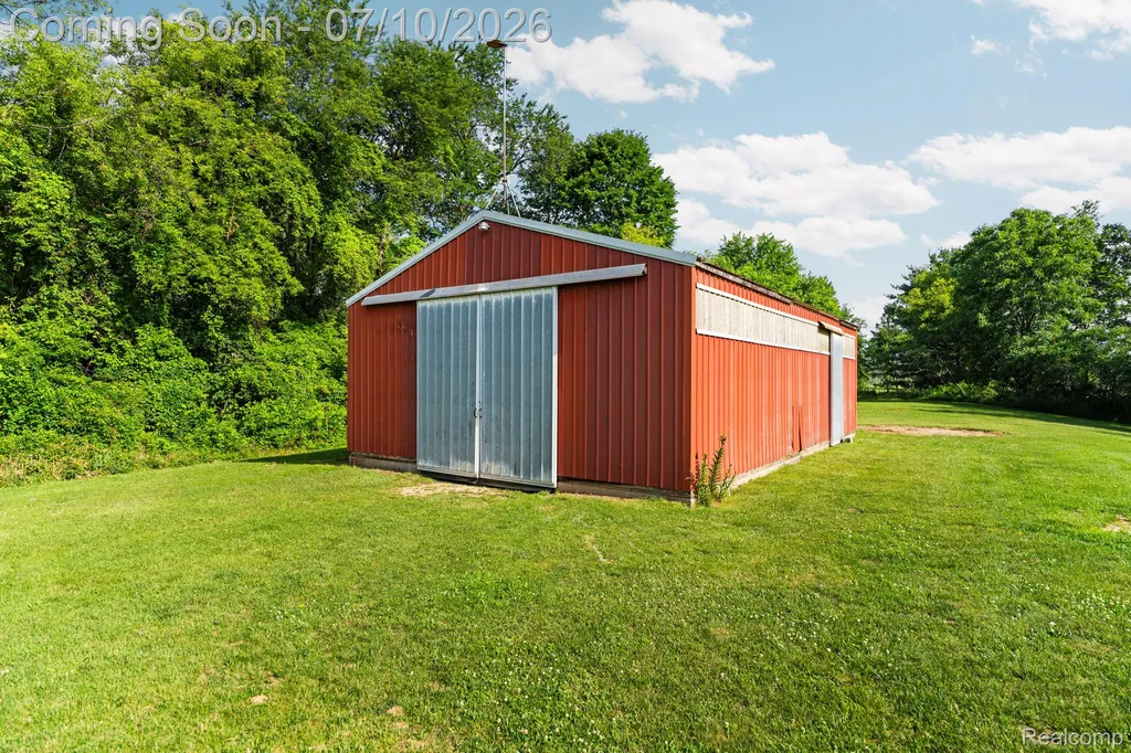 3144 N Nicholson Road Handy Township MI 48836