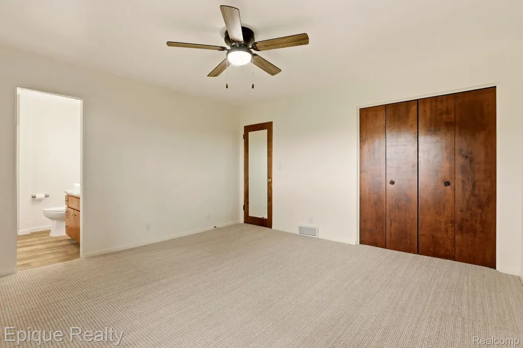 1612 Saint Marys Court Hampton Charter Township MI 48732