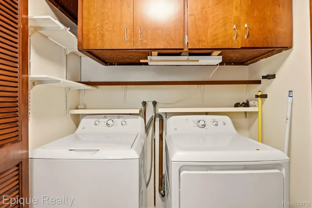 1612 Saint Marys Court Hampton Charter Township MI 48732