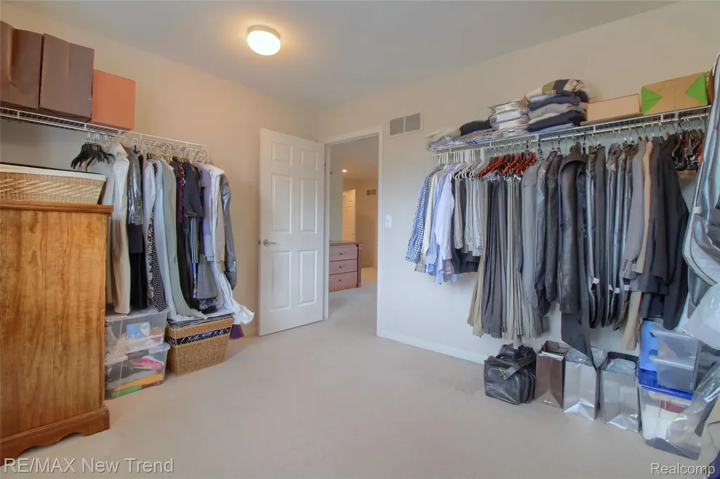 41672 Clemens Circle Novi City MI 48377