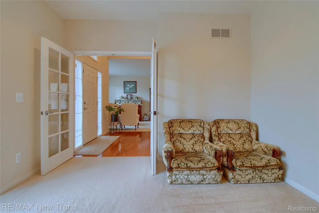 41672 Clemens Circle Novi City MI 48377