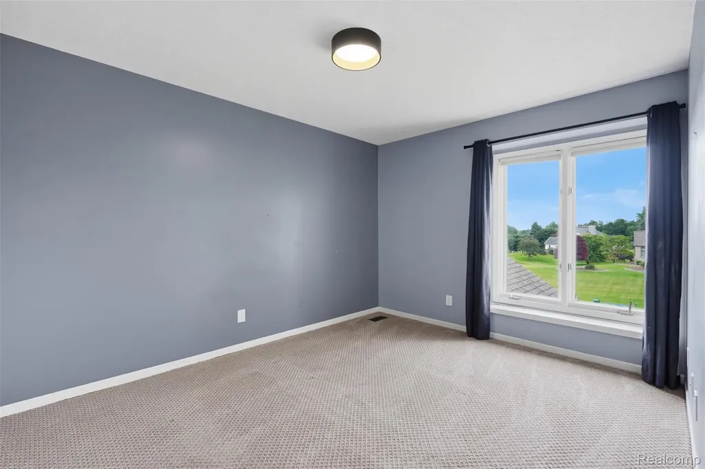 5336 Urbana Drive Genoa Township MI 48116