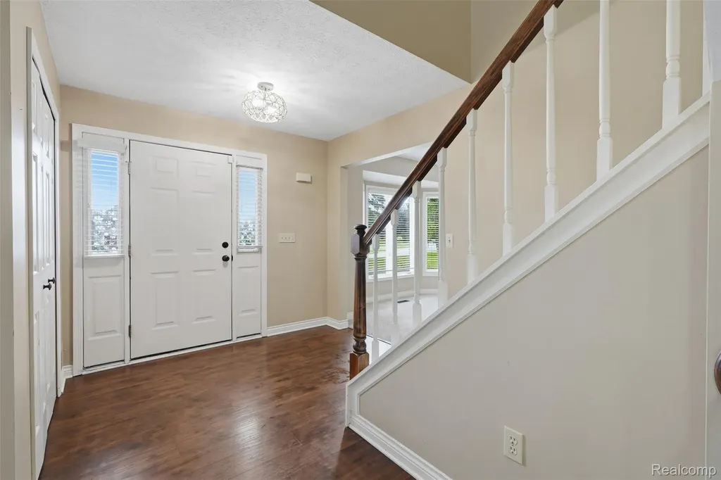 5336 Urbana Drive Genoa Township MI 48116