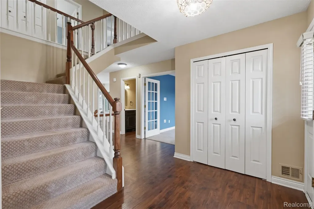 5336 Urbana Drive Genoa Township MI 48116