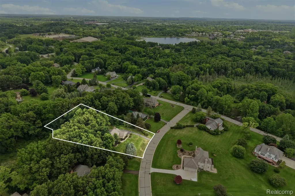 5336 Urbana Drive Genoa Township MI 48116