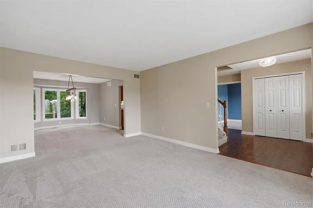 5336 Urbana Drive Genoa Township MI 48116