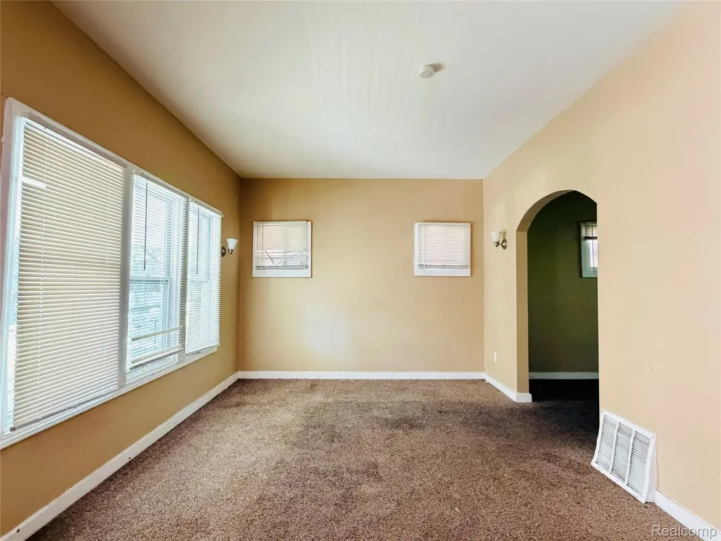 9164 Haverhill Street Detroit City MI 48224