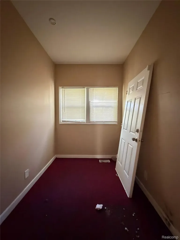 9164 Haverhill Street Detroit City MI 48224