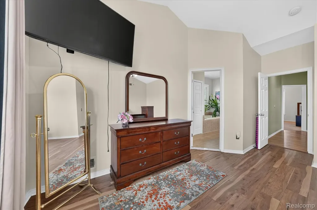 860 Island Lake Drive Oxford Charter Township MI 48371