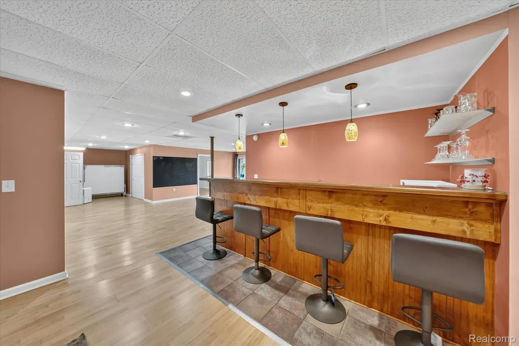 860 Island Lake Drive Oxford Charter Township MI 48371