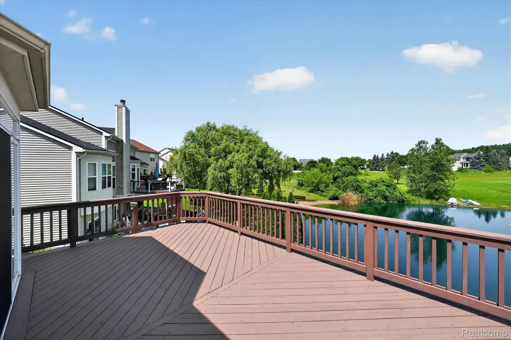 860 Island Lake Drive Oxford Charter Township MI 48371