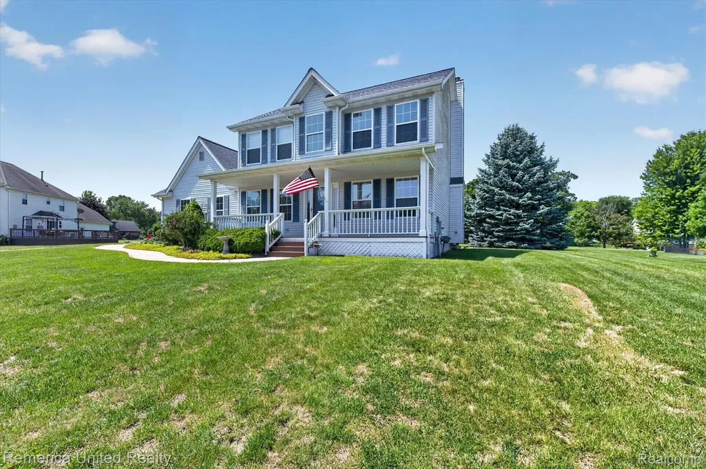14458 Oak Leaf Trail Fenton Charter Township MI 48451