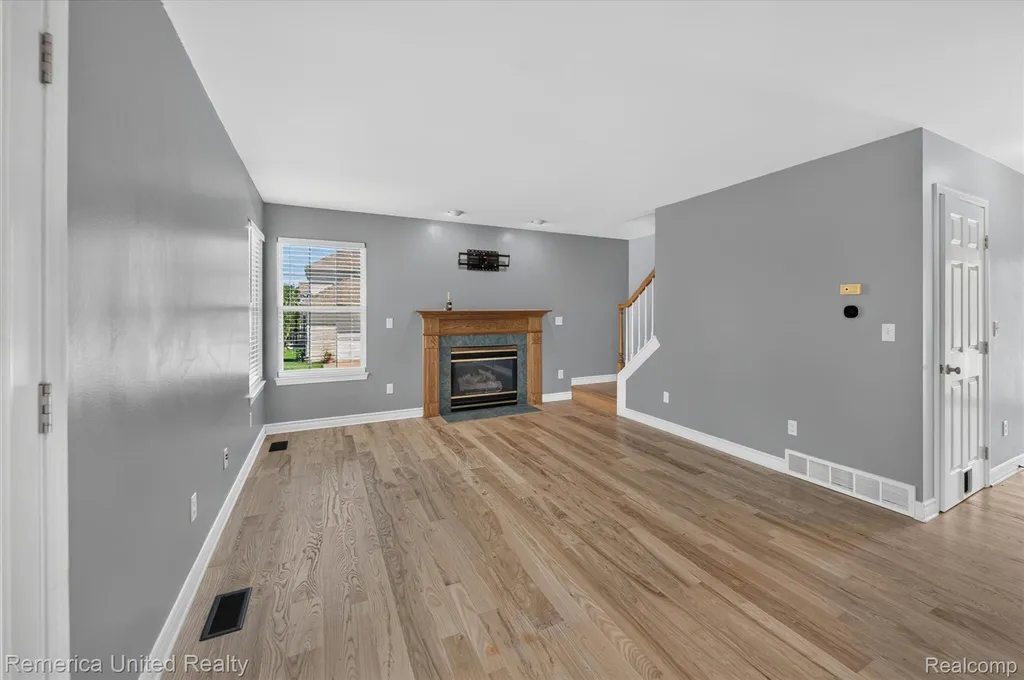 14458 Oak Leaf Trail Fenton Charter Township MI 48451