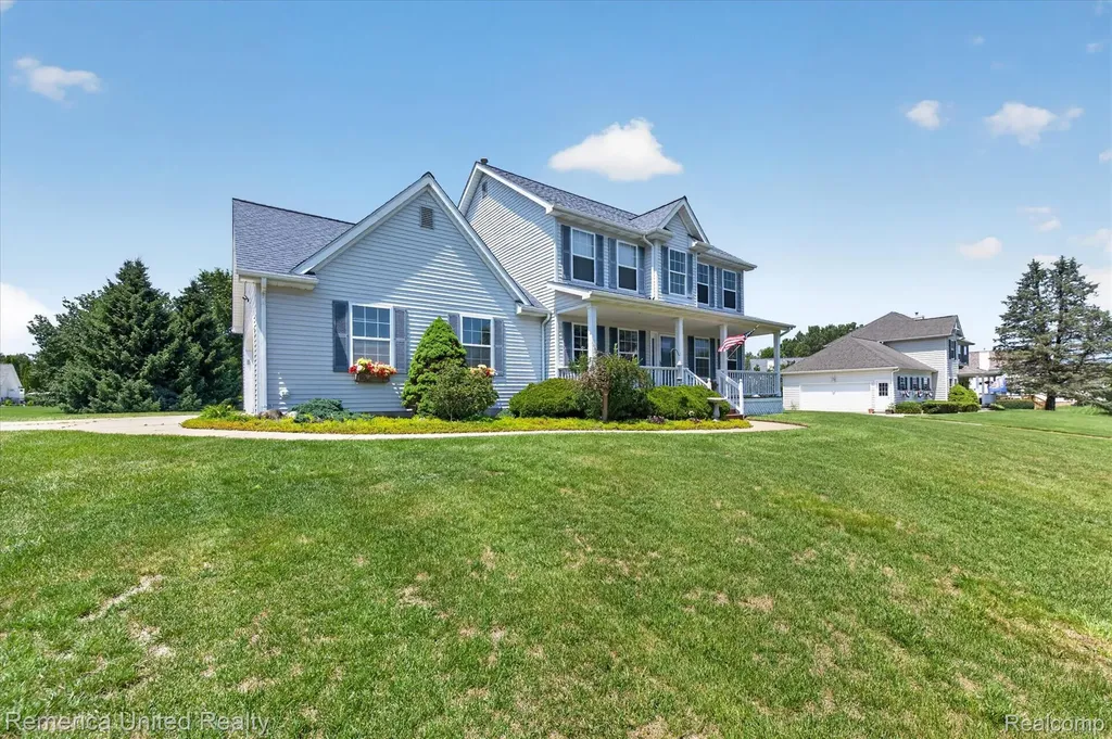 14458 Oak Leaf Trail Fenton Charter Township MI 48451
