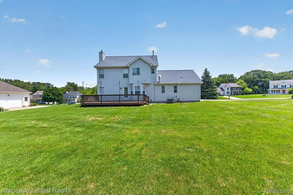 14458 Oak Leaf Trail Fenton Charter Township MI 48451