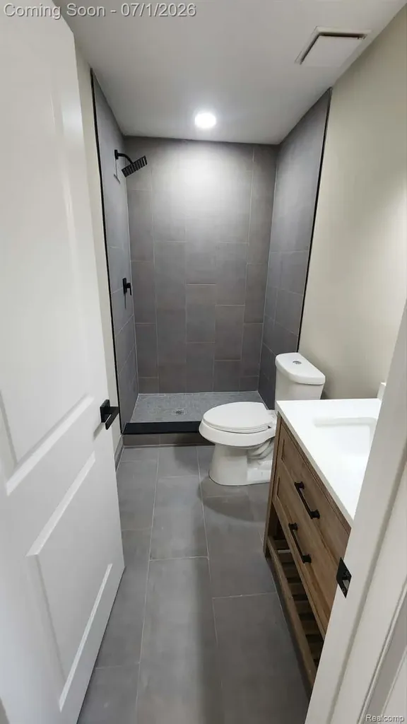 2457 Gemini Drive Lake Orion Village MI 48360