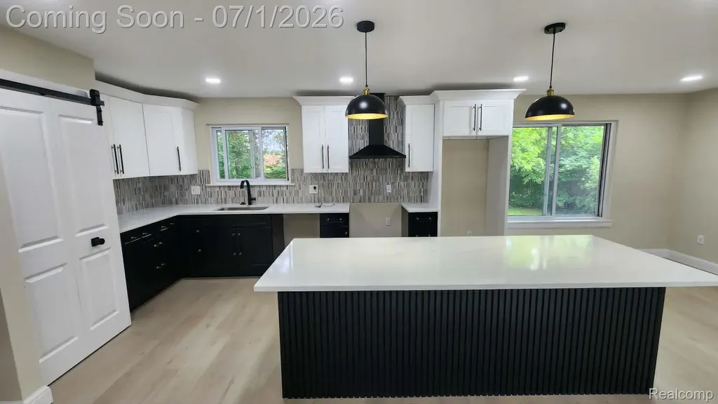 2457 Gemini Drive Lake Orion Village MI 48360