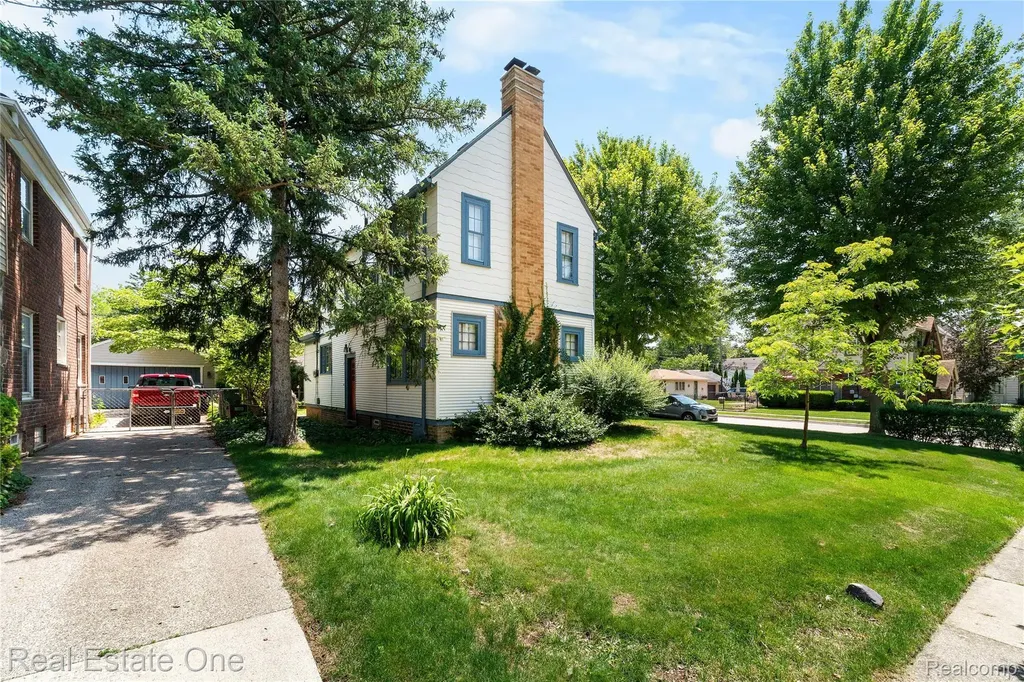 23760 Hudson Street Dearborn City MI 48124