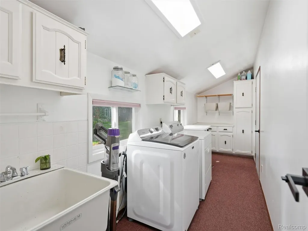 3330 Blasser Drive Orion Charter Township MI 48359