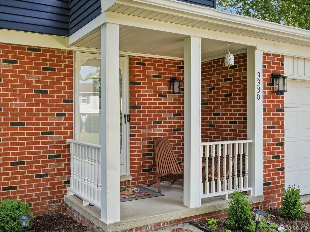 3330 Blasser Drive Orion Charter Township MI 48359