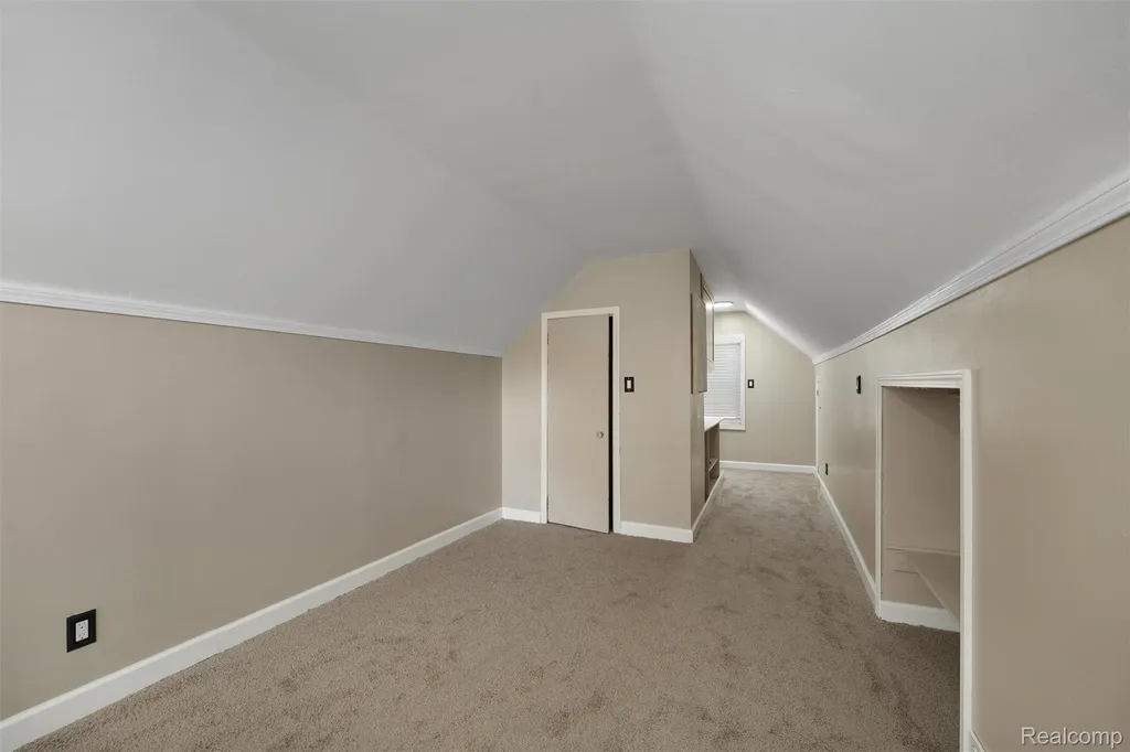 19201 Bentler Street Detroit City MI 48219